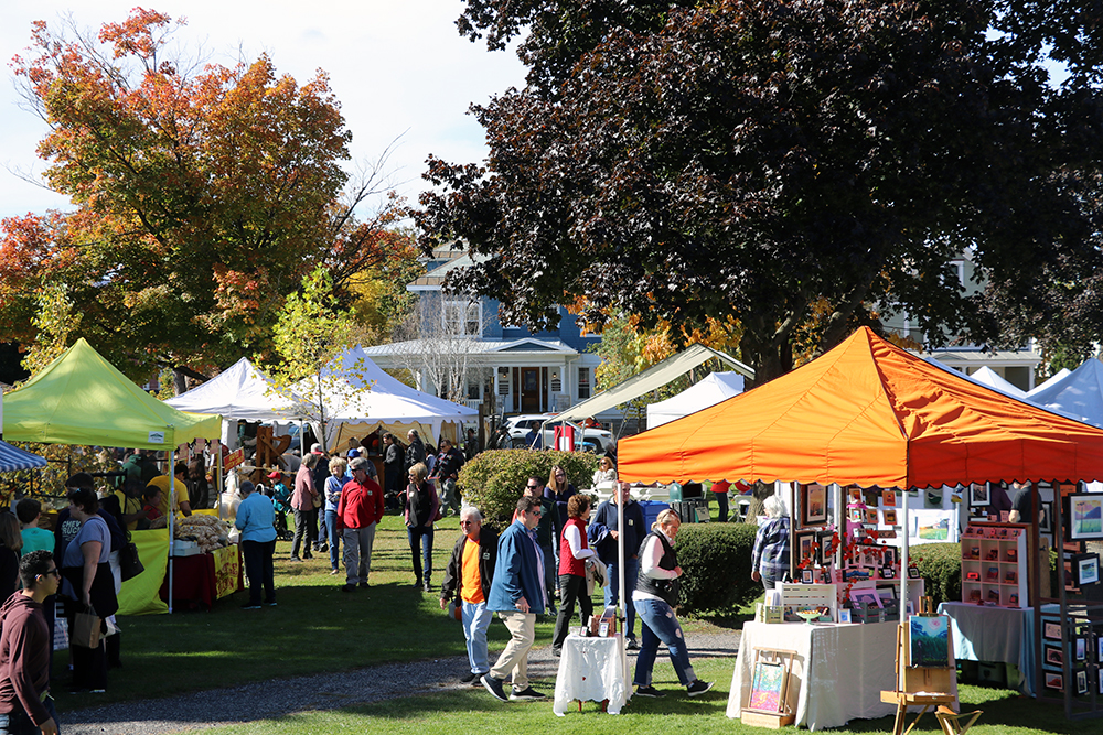 Call for Exhibitors – Chaffee’s Annual Art in the Park Festivals