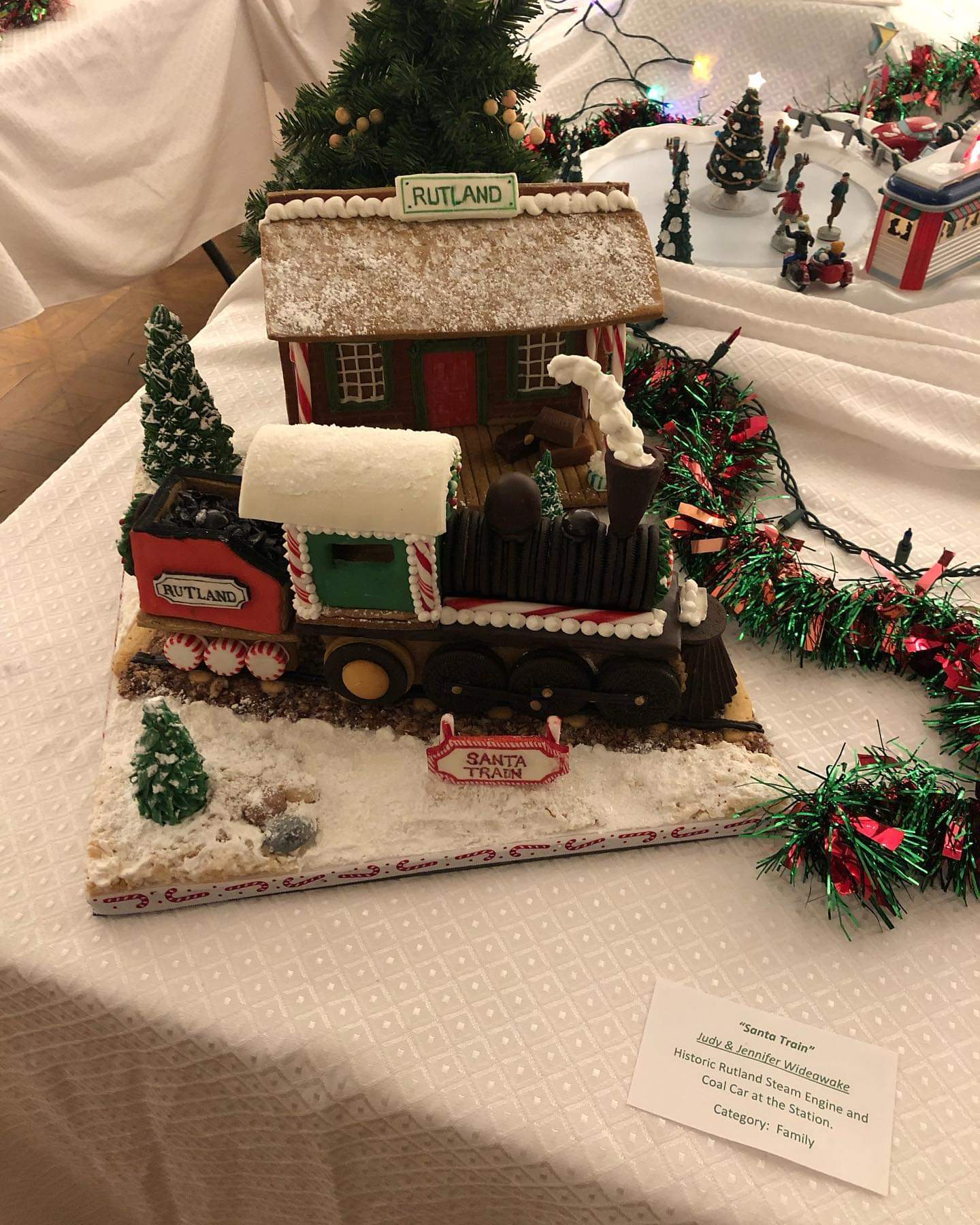 Gingerbread Silent Auction up to 4!