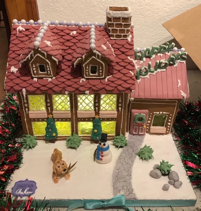 Gingerbread Contest Open House, Saturday, 12–2pm